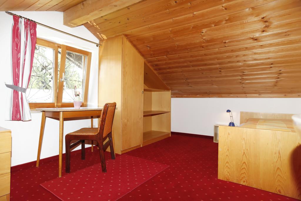 Hotel Gästehaus Kirner Bad Feilnbach Zimmer foto